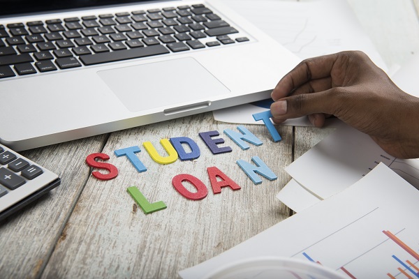 Factors Affecting Student Loan Interest Rates