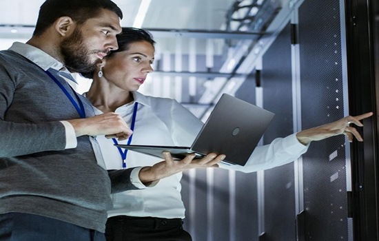 Transforming Retail Customer Service with Advanced Comm...