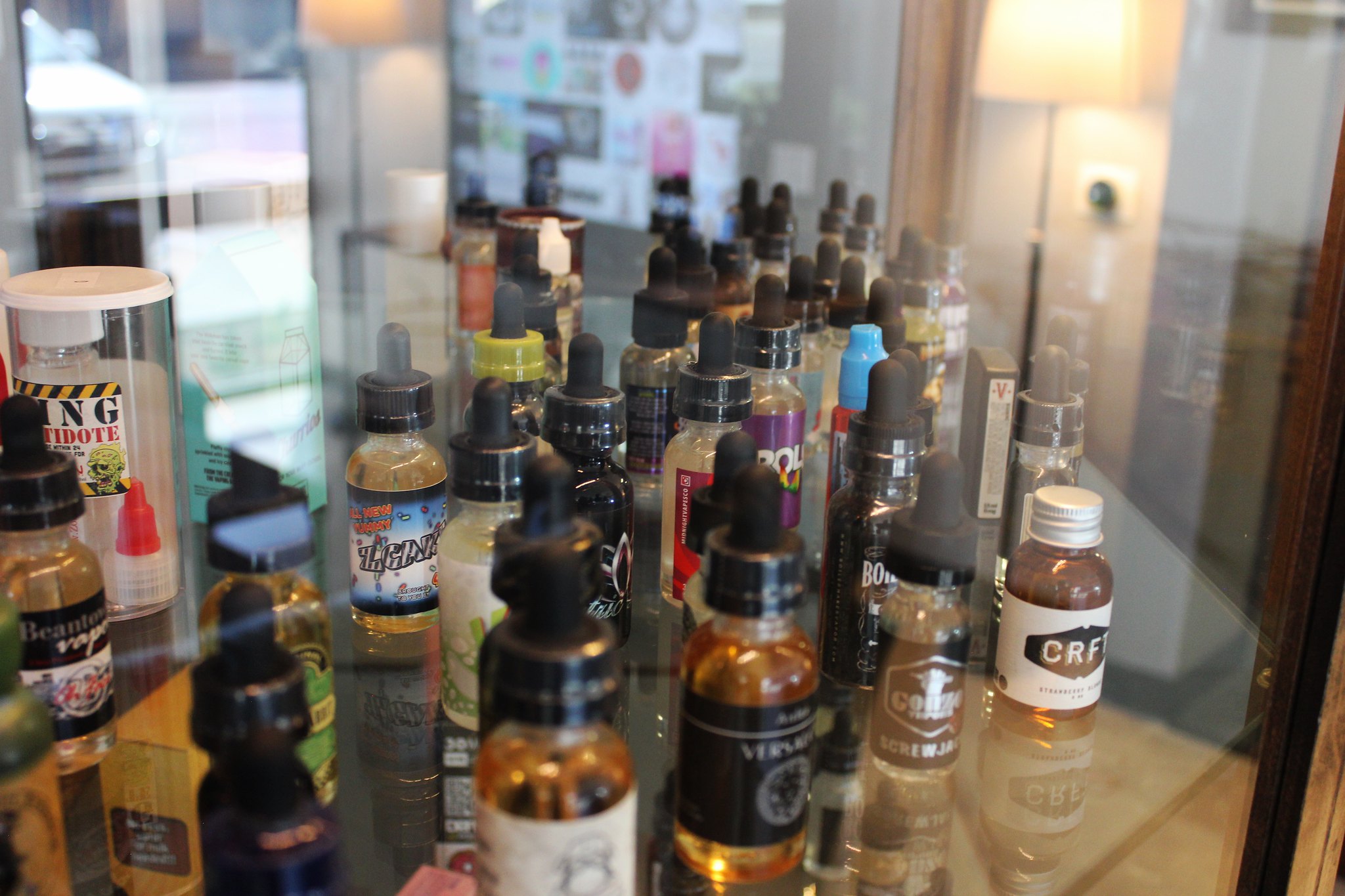 Discovering the Benefits of 100 VG E-Liquid in Canada &...