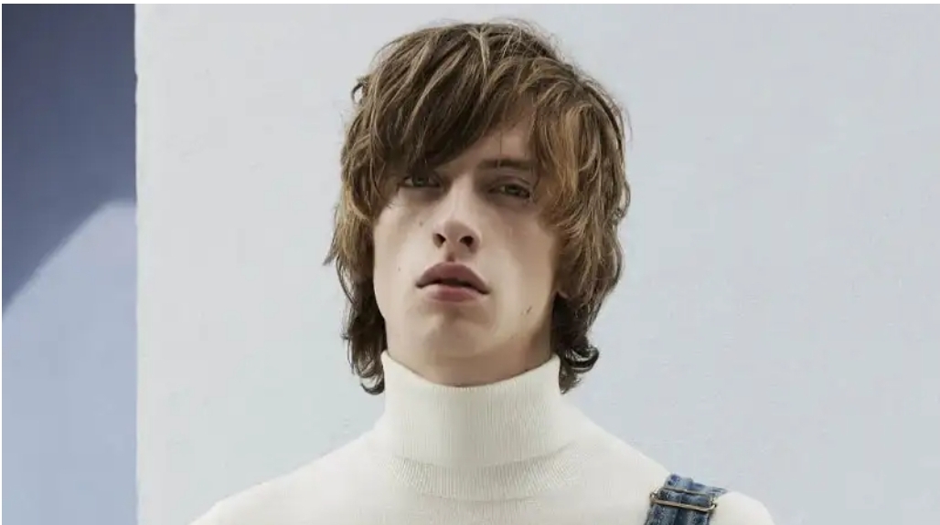 Top 3 Hairstyles for Men in 2024: Featuring the Wolf Cu...