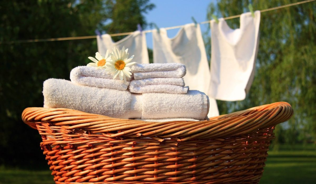 How to Keep Your Hotel Towels Soft and Smelling Fresh? 1